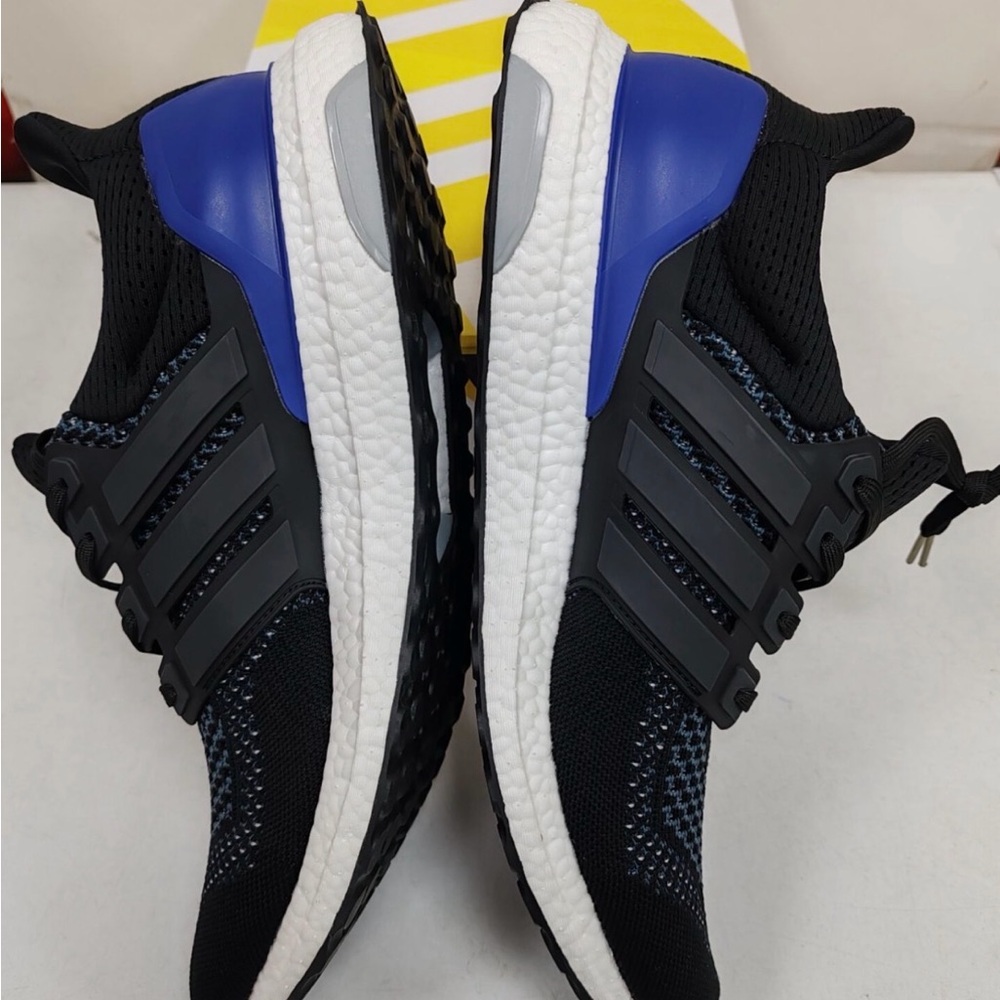 Adidas Ultra boost 1.0 OG Sz 11.5